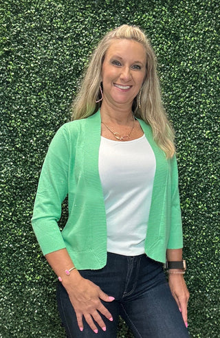 Fabric | Lightweight knit with subtle stretch
Silhouette | Open-front cardigan, relaxed drape
Sleeve | 3/4 length with ribbed cuffs
Detail | Allover scattered rhinestone embellishment
Color | Kelly Green (KGCL)
Care | Hand wash cold or gentle cycle; lay flat to dry
Brand | Lulu-B