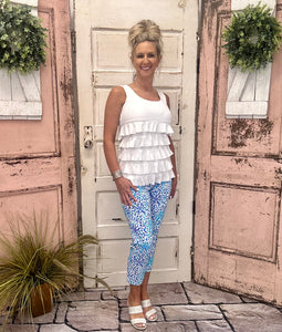 Stay cool & protected with UPF 50 capris made from cooling fabric. With a 25" inseam, they’re perfect for all-day summer comfort and style!








