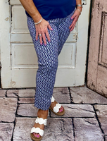 UPF 50 capri pants with cooling, breathable fabric and 25-inch inseam, lightweight sun-protective capris for summer comfort, travel, and everyday wear.
