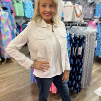 Lulu-B Linen Travel Jacket – lightweight, washable linen with chest pockets & a flattering fit. Perfect for layering. 
