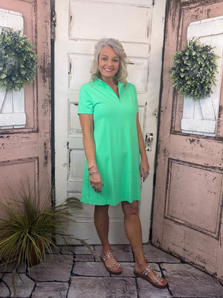 Stay stylish, cool, and protected with the Lulu-B Short Sleeve 1/4 Zip Dress. Featuring a 1/4 zip neckline and short sleeves, this dress is crafted from a lightweight, breathable nylon and spandex blend. The UPF50+ sun protection fabric keeps you safe during sunny days, while the cooling, stretchy material ensures all-day comfort for travel, casual outings, or weekend adventures.