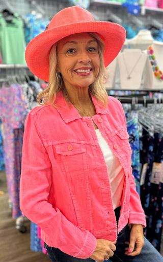 Lulu-B Linen Travel Jacket – lightweight, washable linen with chest pockets & a flattering fit. Perfect for layering. 