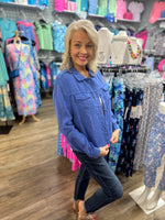 Lulu-B Linen Travel Jacket – lightweight, washable linen with chest pockets & a flattering fit. Perfect for layering. 
