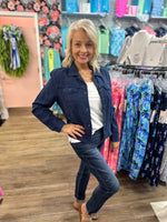 Lulu-B Linen Travel Jacket – lightweight, washable linen with chest pockets & a flattering fit. Perfect for layering. 
