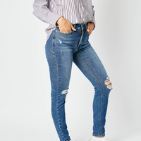 Mid-Rise Tummy Control Destroy Skinny Jeans
Judy Blue