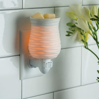 Harmony Pluggable Fragrance Warmer
