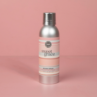 Transform your space instantly with just one spritz of our Non-Aerosol Room Sprays! Perfect for adding fragrance to bathrooms, bedrooms, and every room in between, these sprays offer a convenient and eco-friendly way to enjoy delightful scents throughout your home.

What Makes it Special:


#1 Best-selling fragrance
Created by in-house perfumers in the US


Fragrance:&nbsp;Sweet Grace
Fragrance Family:&nbsp;Oriental &amp; Spice
Fragrance Description:&nbsp;With exotic passion fruit, sparkling tea and classic