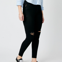 88562 Judy Blue - HW Black Destroy Raw Hem Skinny