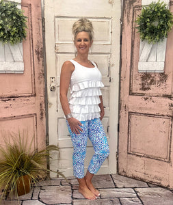 Stay cool & protected with UPF 50 capris made from cooling fabric. With a 25" inseam, they’re perfect for all-day summer comfort and style!








