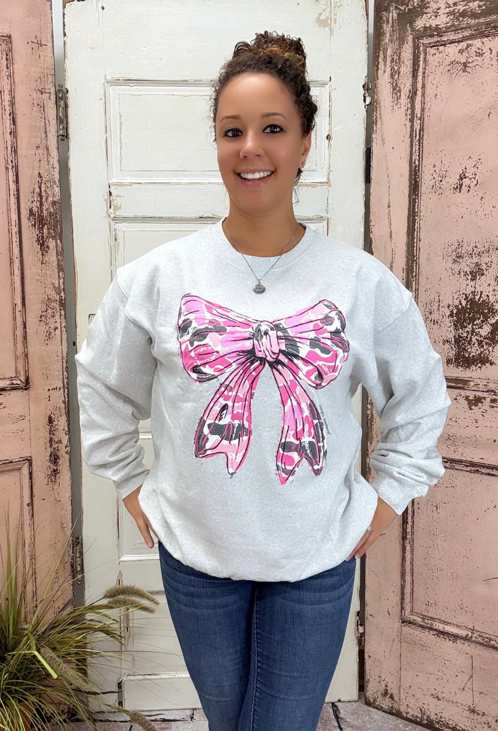 Simply Southern Pink Camo Crew 
Pink Camo Bow 
Camo Crew 
Camo Bow Crew