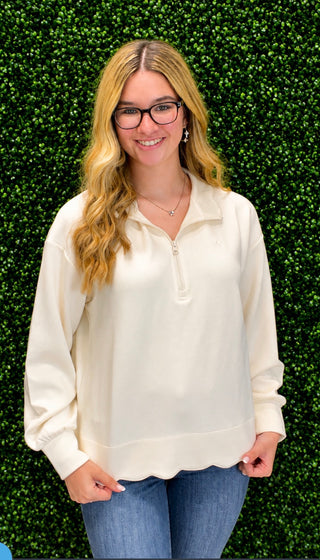 Simply Southern Scalloped Pullover - Ivory
Features a Ivory pullover with quarter zip detail and a scallop hem