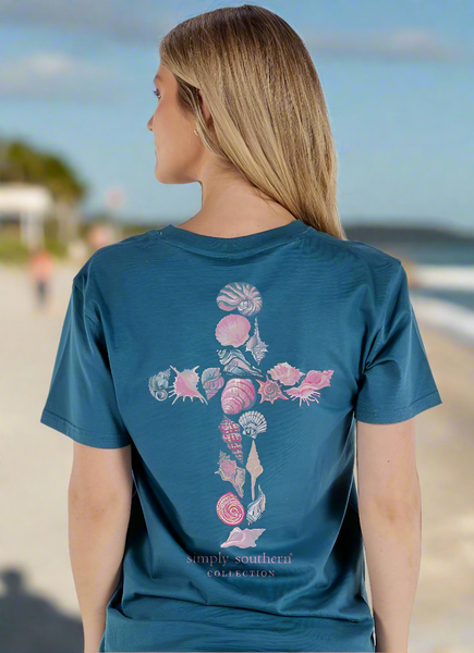 Simply Southern Tee 
Shell Cross Tee 
Sea Shells 
Short sleeve tee 
cross tee 