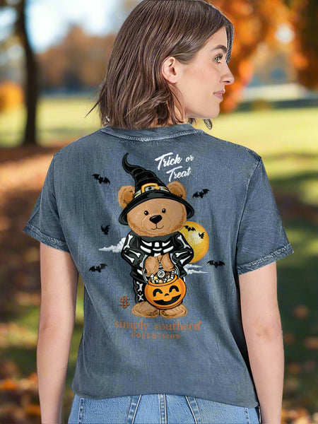 Simply Southern Tee
Trick or Treat 
Bear Tee
short sleeve tee 
Halloween tee 
Trendy tee
graphic tee