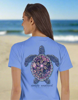 simply southern tee
short sleeve tee
tracking turtle tee