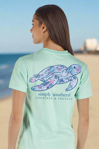 simply southern tee
short sleeve tee
turtle tee
