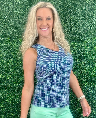 Sleeveless V-Neck Tank - GNVY