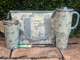 Swig Saltwater Camo 
Blue camo print 
Swig cups 
swig lunch box 
blue camo cups