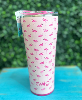 Swig Tumbler 32oz - Flamingos
Swig cup 
Light pink background with hot pink flamingos all over