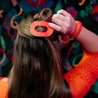 Say hello to effortless comfort with the all-new TELETIES Flat Round Hair Clip! Made from our signature nearly unbreakable material, this innovative clip is designed for ultimate ease—whether you're lying down, practicing yoga, or simply kicking back and relaxing.

✨ Why You'll Love It:
✔ Flat &amp; Comfy – No more discomfort while resting your head!
✔ Super Durable – Designed to last with our strong, flexible material.