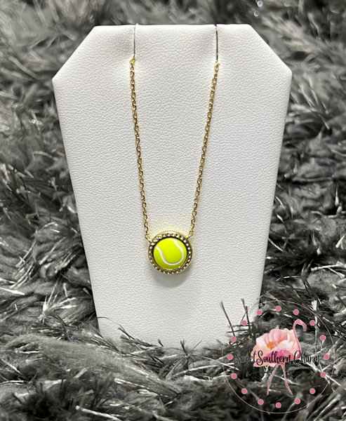 kendra scott 
kendra scott necklace 
kendra scott sports collection 
Tennis Short Pendant Necklace Gold in Chartreuse Magnesite