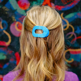 Say hello to effortless comfort with the all-new TELETIES Flat Round Hair Clip! Made from our signature nearly unbreakable material, this innovative clip is designed for ultimate ease—whether you're lying down, practicing yoga, or simply kicking back and relaxing.

✨ Why You'll Love It:
✔ Flat &amp; Comfy – No more discomfort while resting your head!
✔ Super Durable – Designed to last with our strong, flexible material.
