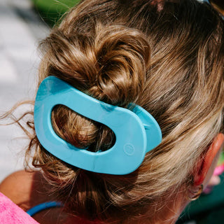 Flat Round Clip - Summer Sky