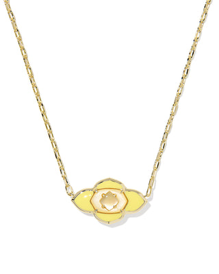 Abbie Medallion Gold Necklace in Yellow Mix