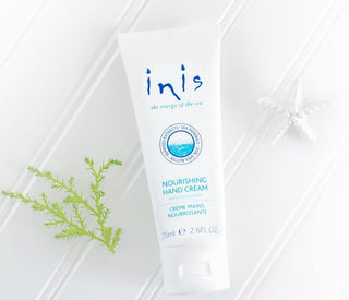 Pamper your hands with Inis Nourishing Hand Cream 🌊✨! Enriched with sea minerals, shea butter, and argan oil, it repairs, hydrates, and leaves hands soft and smooth.







